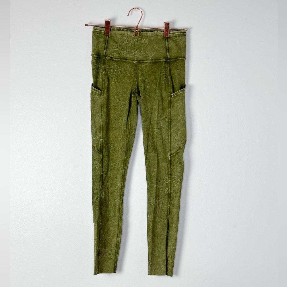 Lululemon Athletica Fast and Free Tights Leggings 25” size 6 moss green iced dye